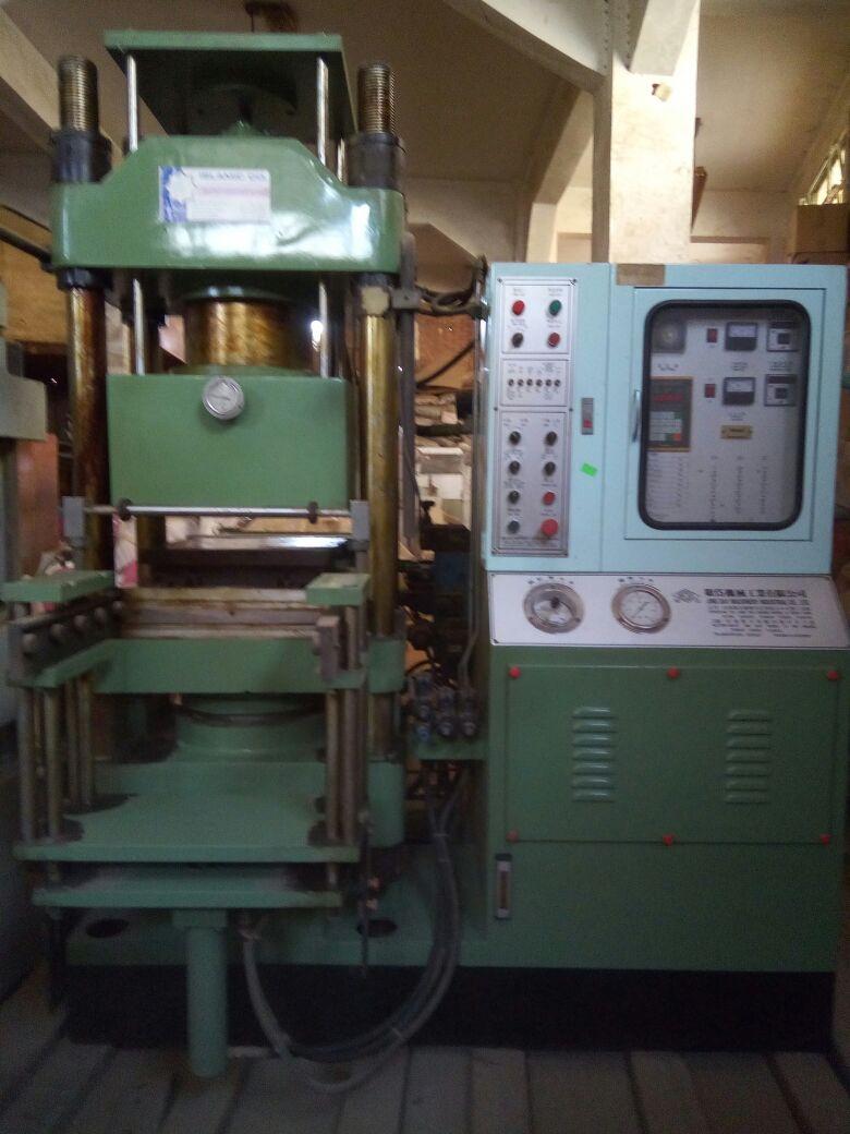 Auto Hot press (Rubber , Packlyt , Melamine  presses)